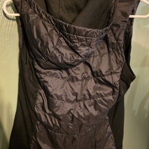 Black Hooded Puffer Vest By Smartwool